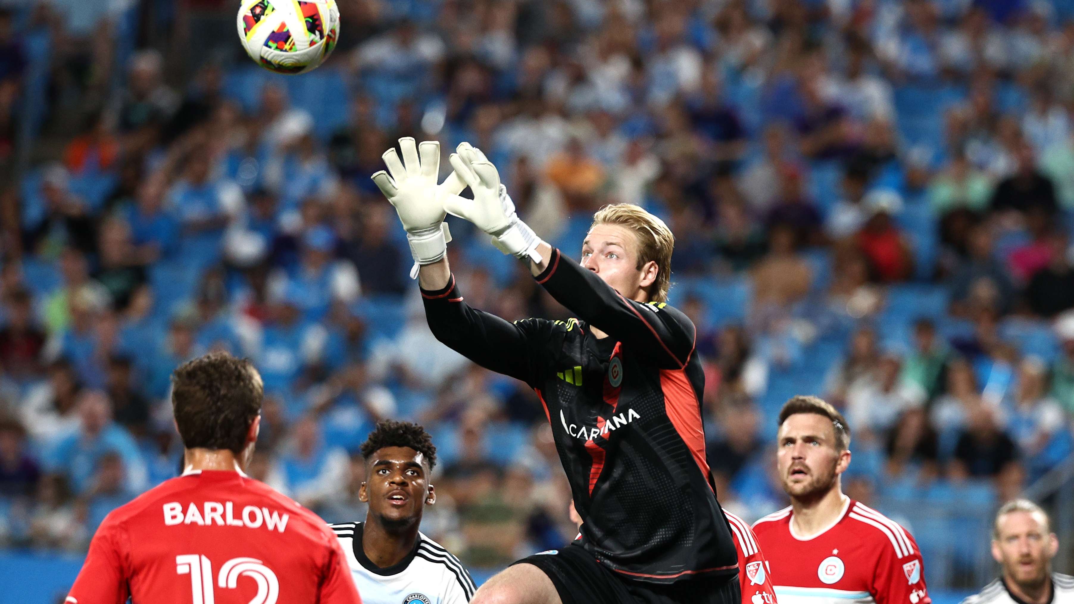 依然面临多 依然面临多