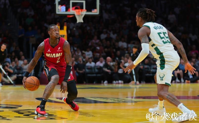 利拉德37+12雄鹿豪取5连胜 公牛送奇才12连败